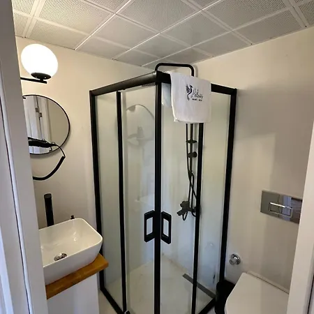 Paleos Hotel